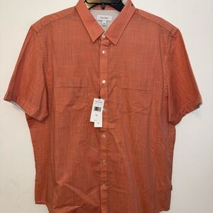 Calvin Klein Men’s Short-Sleeve Button-Down Shirt in Rust